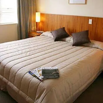 The Poplars Apartment Hotel Christchurch